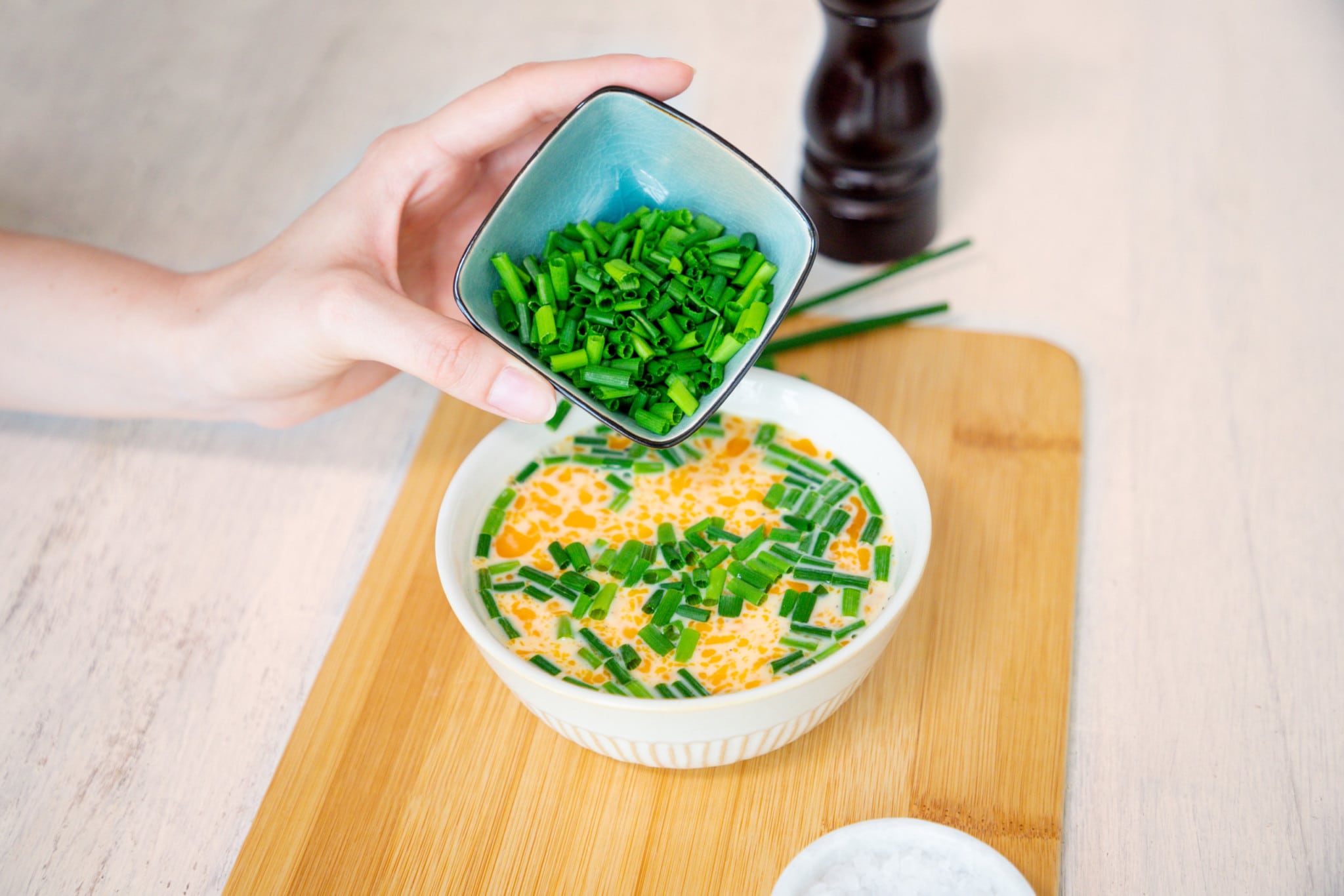 Kartoffel-Mangold-Frittata mit roter Bete und Meerrettich-Joghurt ...