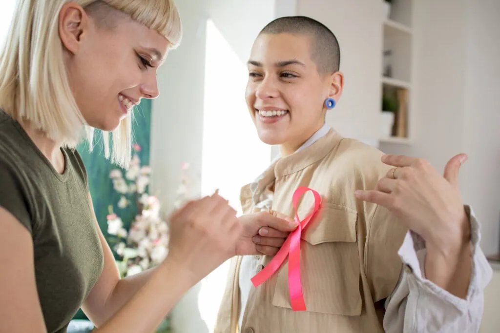 Krebsvorsorge bei Männer und Frauen am Weltkrebstag